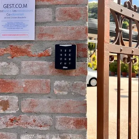 Casa Sea Life, Beachfront With Parking Daire