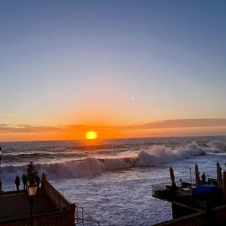 Casa Sea Life, Beachfront With Parking